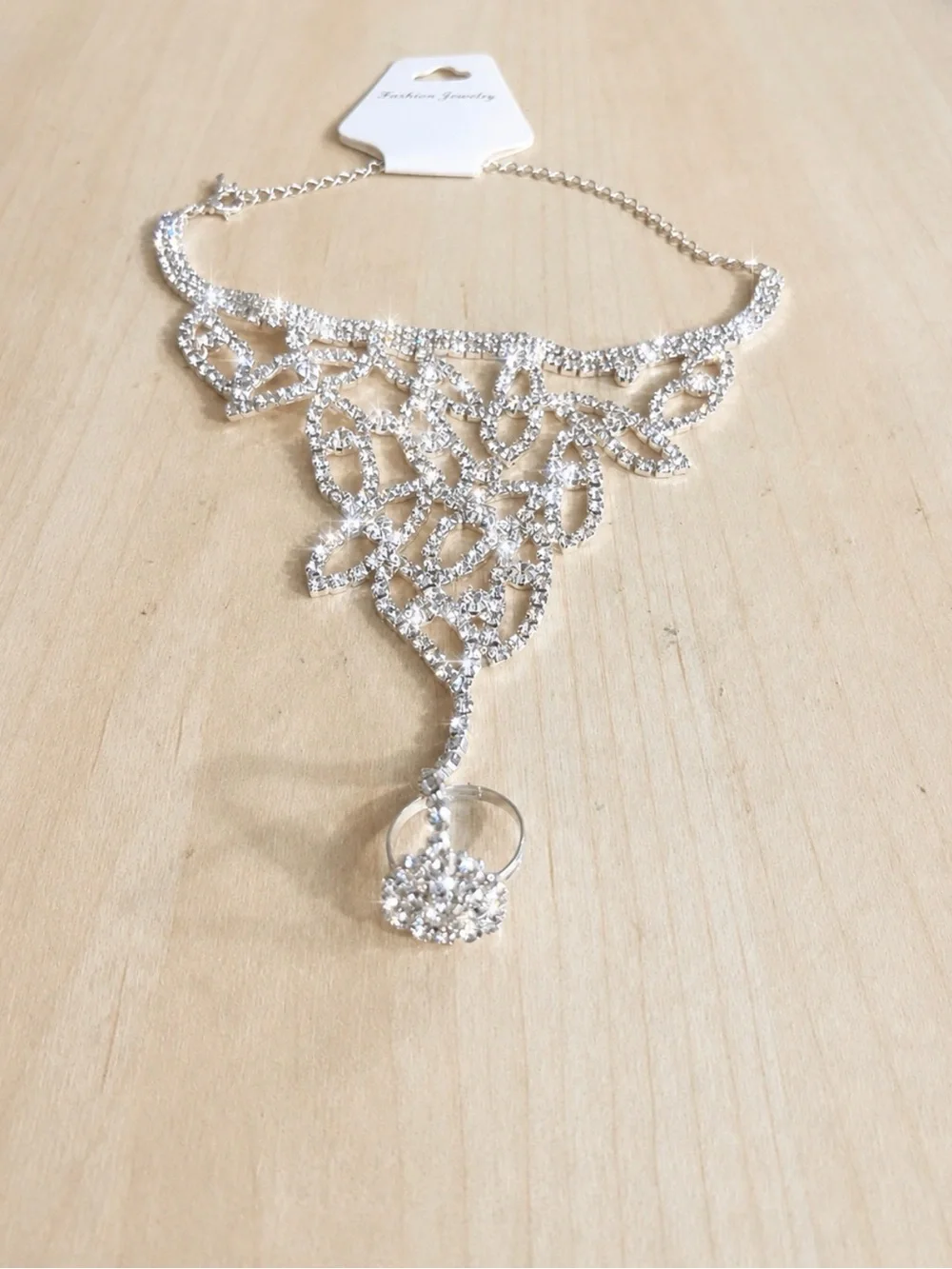 Fashion Jewelry Silver Crystal Lace-Style Bracelet with Attached Adjustable  Rin